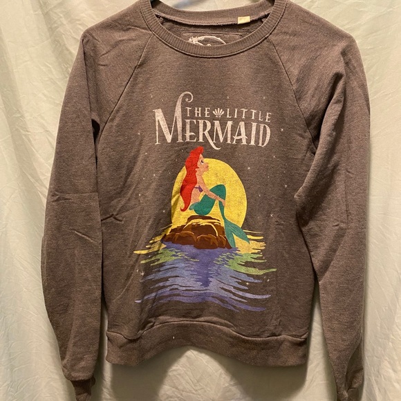 Disney Tops - Disney sweater little mermaid